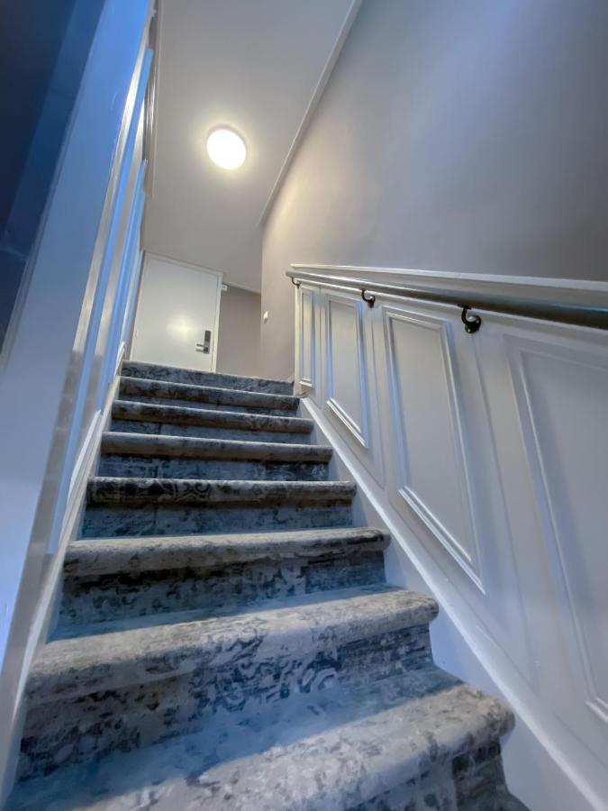 Hotel De Slapende Hollander Kaatsheuvel ภายนอก รูปภาพ